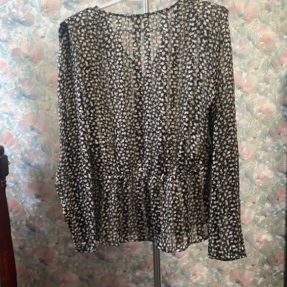 Pleione floral blouse - Picture 2 of 2